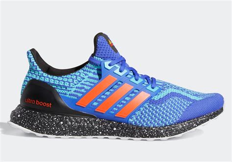 Adidas ultra boost 5 running shoes